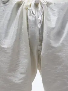 SOJANYA Men Off-White Solid Kurta Set