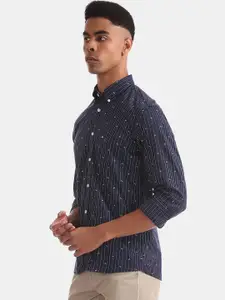 Arrow Sport Men Navy Blue Regular Fit Printed Casual Shirt