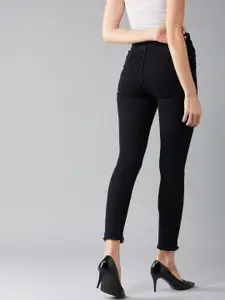 DOLCE CRUDO Women Black Skinny Fit High-Rise Clean Look Stretchable Jeans