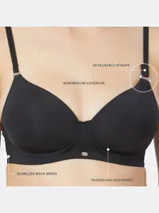 Soie Black Solid Non-Wired Lightly Padded T-shirt Bra