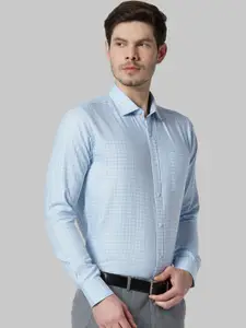 Park Avenue Men Blue & Off-White Slim Fit Checked Formal Shirt