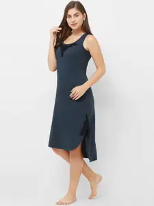 Soie Navy Blue Solid Knee Length Nightdress