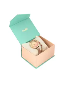 TEAL BY CHUMBAK Women Gold-Toned Analogue Watch With Set of 3 Bracelets