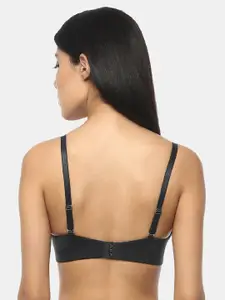 Soie Black Solid Non-Wired Lightly Padded T-shirt Bra CB-122BLACK