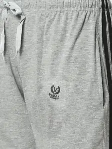 MACK JONNEY Women Grey Melange Solid 3/4Th Lounge Pants With Side Stripes