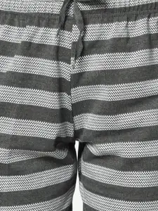 MACK JONNEY Women Grey Striped 3/4 Th Lounge Pants