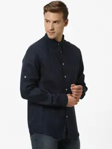 Celio Men Navy Blue Regular Fit Solid Linen Casual Shirt