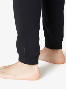 Domyos By Decathlon Men Black Regular Fit Solid Regular Training Trousers