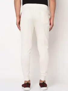 Duke Men Beige Solid Straight Fit Joggers