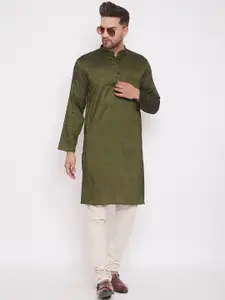 even Men Green Solid Straight Kurta