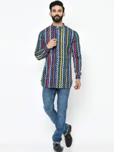 KISAH Men Printed Straight Handloom Short Kurta