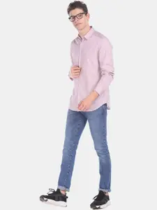 Flying Machine Men Pink Regular Fit Solid Casual Shirt