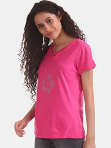 U.S. Polo Assn. Women Pink Solid V-Neck T-shirt