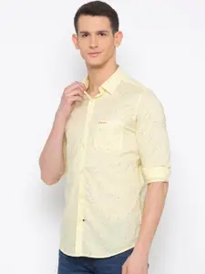 SPYKAR Men Yellow & Blue Slim Fit Printed Casual Shirt