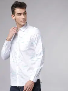 HIGHLANDER Men White & Blue Slim Fit Printed Casual Shirt