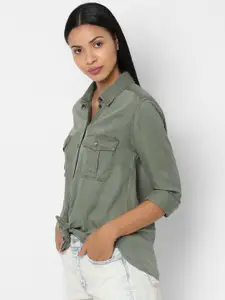 AMERICAN EAGLE OUTFITTERS Women Olive Green Regular Fit Solid Casual Shirt