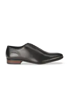 Hush Puppies Men Black Solid Leather Formal Oxfords