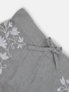 Cherry Crumble Girls Grey Self Design Regular Fit Regular Shorts