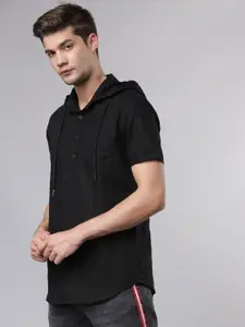 HIGHLANDER Men Black Slim Fit Solid Casual Shirt