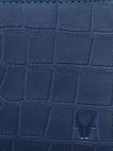 WildHorn Men Blue & Black RFID Protected Genuine Leather Wallet & Pen Accessory Gift Set