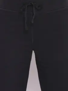 Enamor E044 Mid-Rise Stretch Cotton City Shorts for Women with Zipper Pockets