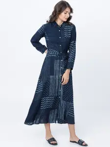 Vishudh Women Blue Printed Maxi Dress