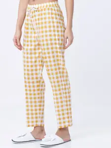 Tokyo Talkies Women White & Yellow Checked Lounge Pants