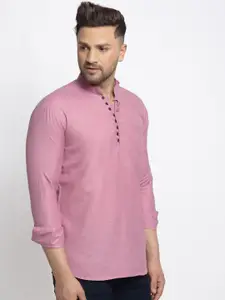 Jompers Men Magenta Solid Straight Kurta