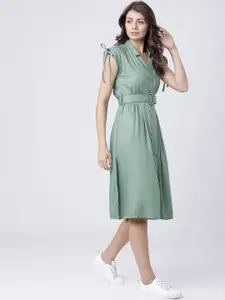 Tokyo Talkies Women Green Solid Fit and Flare Dress