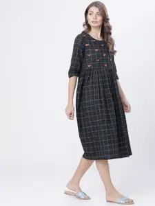 Vishudh Women Black Checked Fit and Flare Dress