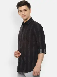 V Dot Men Black & Off White Slim Fit Striped Casual Shirt