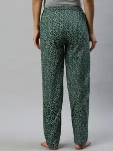 Kryptic Women Relaxed Fit Leaf Printed Lounge Pants