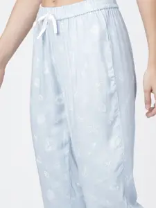 Tokyo Talkies Women Blue & White Printed Lounge Pants