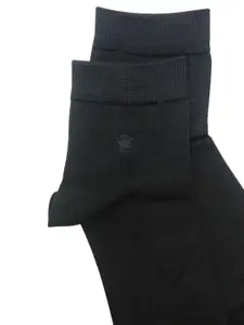 Louis Philippe Men Pack of 2 Solid Above Ankle Socks