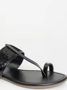 Vishudh Women Black Embellished One Toe Flats