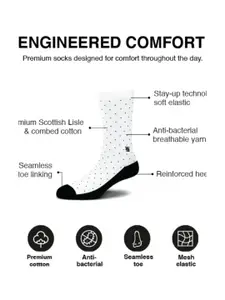 SockSoho Men Purple & Off-White Patterned Ankle-Length Socks