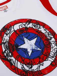 Kids Ville Boys White & Red Captain America Print Cotton Round Neck T-shirt