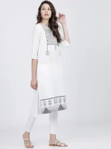 Vishudh Women Off White Geometric Yoke Design Thread Work Kurta