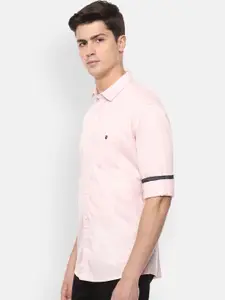 Louis Philippe Jeans Men Peach-Coloured & Black Slim Fit Solid Pure Cotton Casual Shirt