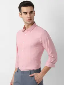 Louis Philippe Sport Men Pink & White Slim Fit Checked Casual Shirt