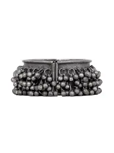 TEEJH Women Silver German Silver Oxidised Bangle-Style Bracelet