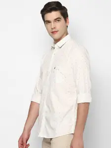 Allen Solly Men Beige Slim Fit Printed Casual Shirt