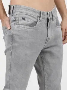HIGHLANDER Men Grey Tapered Fit Heavy Fade Jeans