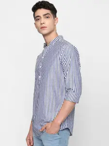 FOREVER 21 Men Blue & White Vertical Striped Casual Shirt
