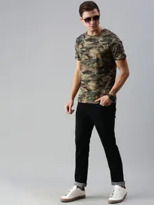 Urbano Fashion Men Green  Brown Camouflage Printed Slim Fit Pure Cotton T-shirt