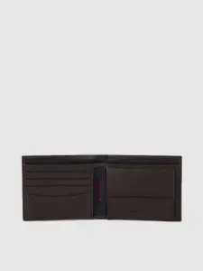 Tommy Hilfiger Men Brown Textured Leather Two Fold Wallet