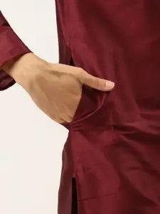 SOJANYA Men Maroon & Pink Kurta with Churidar And Nehru Jacket