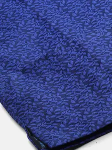 SOJANYA Men Green Self Design Jacquard Silk Kurta with Churidar & Nehru Jacket