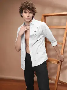 The Indian Garage Co Men White & Grey Slim Fit Printed Casual Shirt