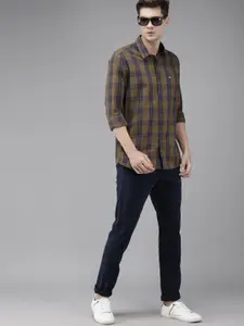 Arrow Sport Men Brown & Navy Blue Slim Fit Checked Casual Shirt